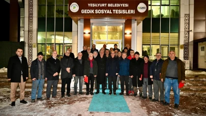Yeşilyurt’ta Yarım Asırlık Vefa: Başkan Geçit 50 Yıllık Ustalarla Buluştu