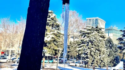 Malatya Donuyor: Çatılarda Ölümcül Tuzak! Sıcaklık -14'ü Görecek