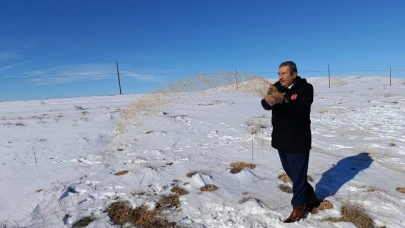 Darende’de Kar 25 Santimi Aştı: Yaban Hayatı İçin Yem Seferberliği