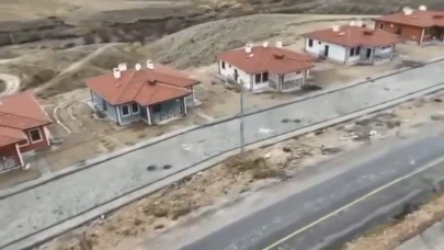 Yeşilyurt Duranlar’da Konut Sevinci: 11 Ev Teslim Edildi