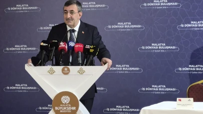 Cumhurbaşkanı Yardımcısı Deprem Bölgemizi Geleceğe Güçlü Hazırladık