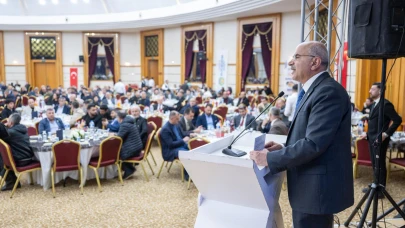Başkan Sami Er muhtarlarla iftarda buluştu: "Malatya eskisinden daha güzel olacak"