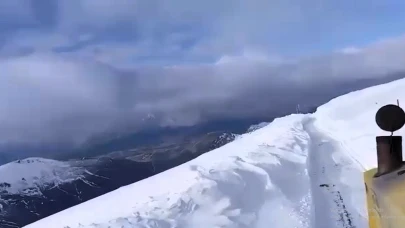 Yamadağı yolu kar esaretinden kurtarıldı: Malatya Büyükşehir ekipleri yolu ulaşıma açtı!
