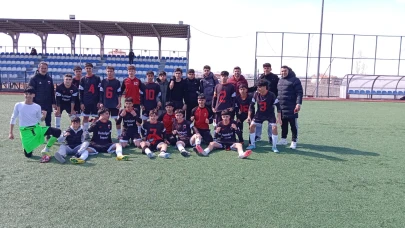 Battalgazi Belediyespor, U16 kategorisinde şampiyonluğa ulaştı!