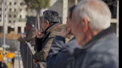 Malatya’da Yaşlılar Gün Boyu İnşaatları İzliyor: Eskiler Özleniyor