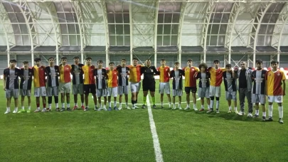 Polis Haftası’nda centilmenlik rüzgarı: Galata Spor sahaya çıktı