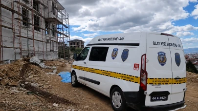 İnşaattan Düşen İşçi Ağır Yaralandı Soruşturma Başlattı
