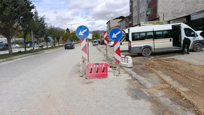 D-300 Karayolunda Menfez Çilesi: 5 Aydır Bitmeyen Çalışma Tehlike Saçıyor