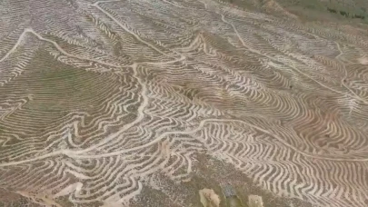Doğanşehir’de Dağlar Nakış Gibi İşleniyor