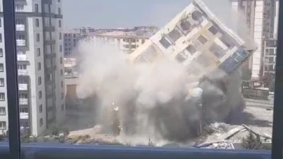 Şehristan Evleri’ndeki O Blok Yeni Yöntemle Tamamen Yıkıldı!