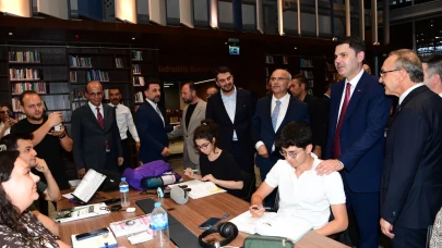 Bakan Murat Kurum’dan Malatya Şehir Kütüphanesi’ne Ziyaret