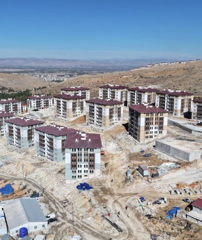 Yeşilyurt’ta Duzdaşı Konut Projesi Tamamlanma Aşamasına Geldi