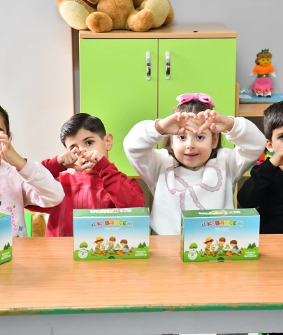 Yeşilyurt'ta Minik Eller Toprağa Dokunuyor Tarıma İlgileri Artırıyor