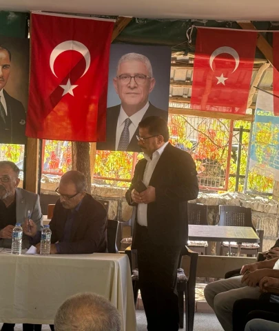 İYİ Parti Darende Kongresi: Ahmet Çakır Yeniden Başkan Seçildi