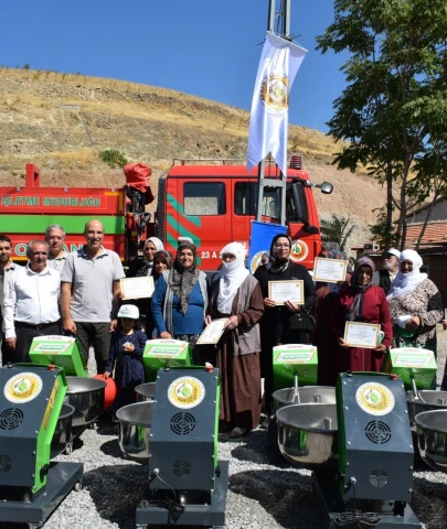 ORKÖY Desteğiyle 12 Aileye Hamur Yoğurma Makinası Teslim Edildi