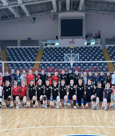Türkiye Voleybol Federasyonu Altyapı Kız Milli Takımı sporcu taramaları Malatya’da gerçekleştirildi