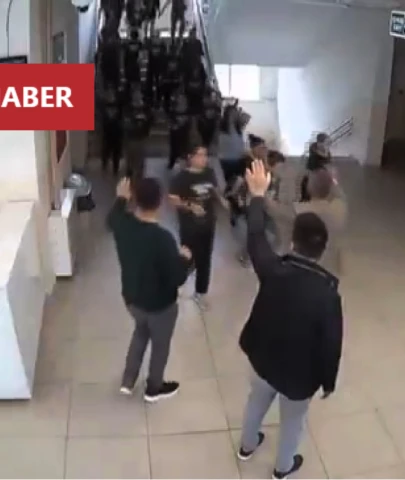 Malatya’daki Depremde Öğretmenlerin Soğukkanlı Tahliyesi Güvenlik Kameralarında