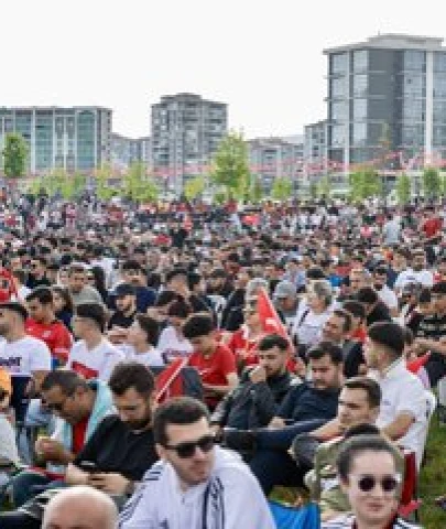 Malatya’da Dünya Kupası Heyecanı: Dev Ekranda Milli Maç Heyecanı