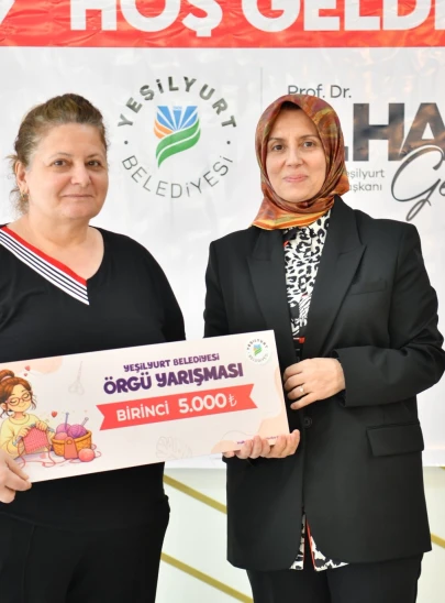 Malatya’da Şişler Yarıştı: Yeşilyurt’taki Örgü Yarışmasında ABD’li Gelin Sürprizi!