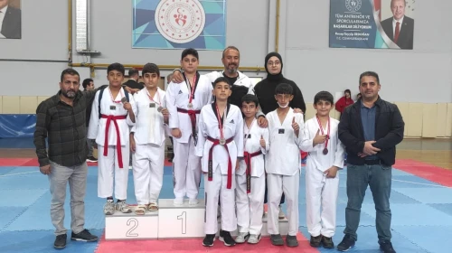 Malatya’da Minikler Tekvando Cumhuriyet Kupası Heyecanı Yaşandı