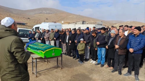 Darende'de Hüzünlü Veda: Kayıp Zeynep Turgut Son Yolculuğuna Uğurlandı