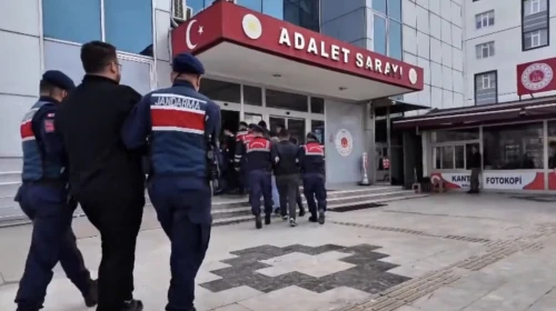 Jandarmadan 7 İlde Suç Örgütlerine Darbe 64 Şüpheli Yakalandı