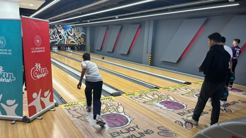 Malatya'da Bowling Heyecanı: Şampiyon Okullar Belli Oldu