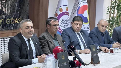 Bir Asrın Tanığı Malatya Ticaret Ve Sanayi Odası Kitabı Tanıtıldı