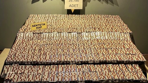 Malatya’da narkotik operasyonu: 16 bin 786 sentetik ecza hap ele geçirildi