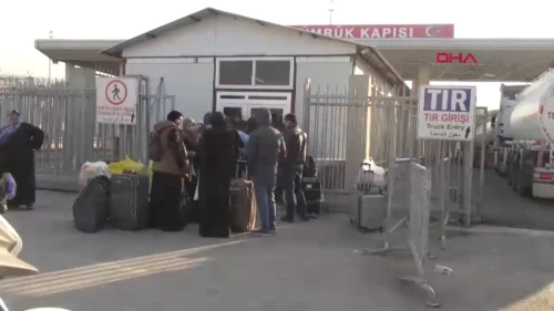 Suriyeli mülteciler, Türkiye'ye geri dönüşlerinde minnettar: Dualarımız sizinle!