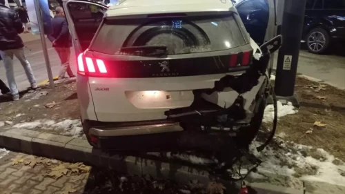 Malatya'da Meydana Gelen İki Trafik Kazasında 5 Kişi Yaralandı, Tedavileri Devam Ediyor