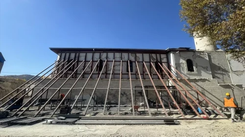 Malatya'da Tarihi Camii Kebir'in Restorasyon Çalışmaları Hızla İlerliyor