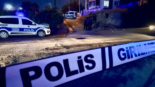 Silahla Ayağından Vuruldu, Hastaneye Kendi Gitti.!