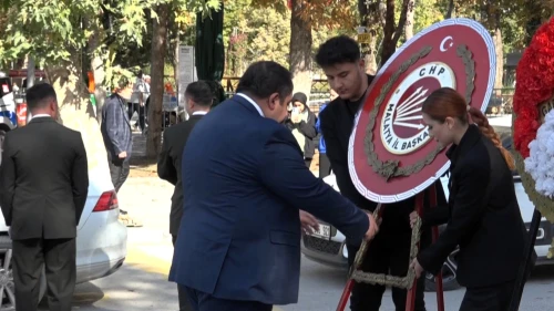 CHP’li Yıldız’dan Alternatif Çelenk Sunma Törenine Tepki