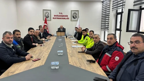 Doğanşehir Kışa Hazırlanıyor: Kaymakam Sungur'dan "Kesintisiz Hizmet" Talimatı