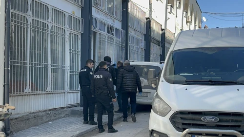 Malatya Şire Pazarı'nda Silahlar Konuştu: 2 Yaralı