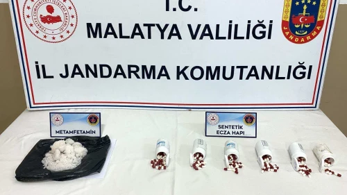 Malatya Konak'ta Jandarma Operasyonu: Metamfetamin ve Hap Yakalandı