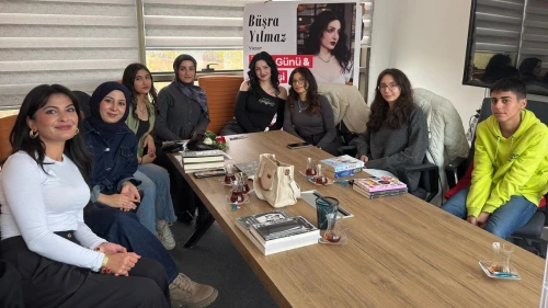 Yazar Büşra Yılmaz Beş Yıl Sonra Döndüğüm İçin Çok Heyecanlıyım