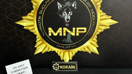 Narkotik Operasyonda Kokain Ve Sikke Ele Geçirildi
