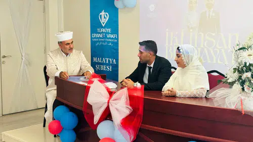 Malatya'da "İki İnsan Bir Hayat" Projesiyle Çifte Nikâh