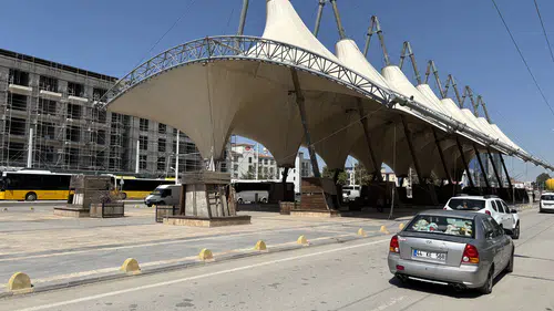 Malatya'da Konteynerler Kalkıyor, Esnaf Yüksek Kiradan Dertli