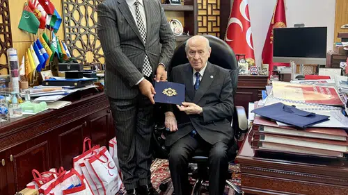 Kuluncak Belediye Başkanı Cengiz: Bahçeli'yi 5 Eylül Açılışına Davet Etti