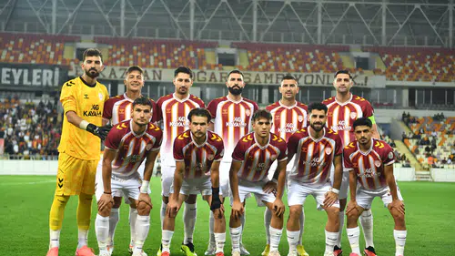 Malatya Yeşilyurtspor Adanaspor'u 8-0 Yendi: 4'te 4 Yaptı