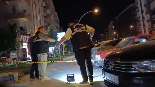 Malatya'da Bıçaklı Kavga: 21 Yaşındaki Genç Ağır Yaralandı