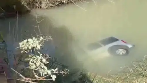 Darende'de Hafif Ticari Araç Tohma Çayı'na Uçtu: 1 Ölü, 1 Yaralı