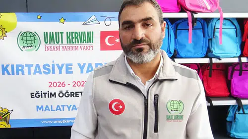 Malatya Umut Kervanı Derneği'nden 100 Öğrenciye Kırtasiye Yardımı
