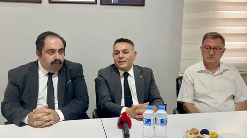 Sadıkoğlu'ndan YENİ Parti'ye ziyaret: Projelerimizle Konuşuyoruz”