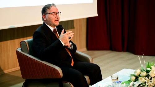 Battalgazi’de Miraç Coşkusu: Mustafa Karataş’a Yoğun İlgi, Salon Taştı