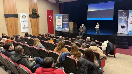 Malatya’da "Uzay Kaşifleri" Buluştu: Ailece Bilim Macerası