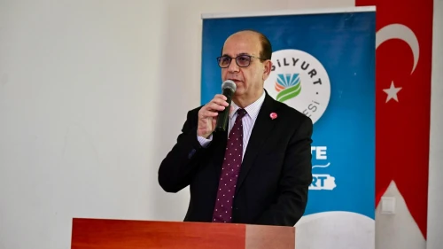 Yeşilyurt Belediyesi'nden Öğrencilere TYT - AYT Kaynak Kitap Desteği